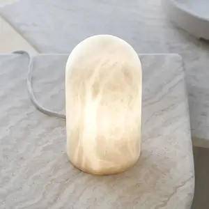 Beacon Lighting Beacon lampe de table Panton, pierre d'albâtre blanche... pas cher