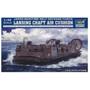 Jmsdf Landing Craft Air Cushion - 1:144e - Trumpeter pas cher