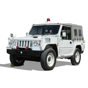 Jgsdf Type 73 Light Truck (police) - 1:35e - Trumpeter pas cher