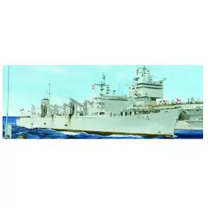 Aoe Fast Combat Support Ship-uss Detroit - 1:700e - Trumpeter pas cher