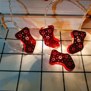 Non communiqué Guirlande Lumineuse De Noël 5.4ft 10LEDs Lumières Suspendues Décoratives Chaussettes Rouges En Forme De Lumières pas cher