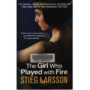 The Girl Who Played with Fire - Stieg Larsson pas cher