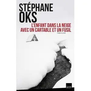 Du Toucan Eds L'Enfant dans la neige avec un cartable et un fusil pas cher