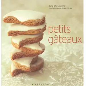 ***Livres*** Petits gâteaux Ilona Chovancova pas cher