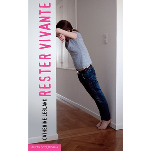 Comparateur de prix : Actes Sud Jeunesse Rester Vivante