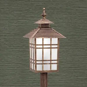 Orion Borne lumineuse Ilka en forme de lanterne pas cher