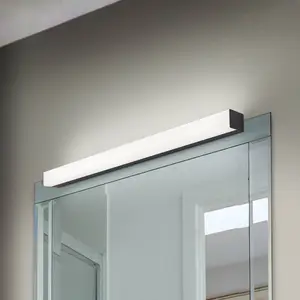 Orion Applique pour miroir LED Horizon, largeur 60 cm, noir, IP44Vendu parluminaire