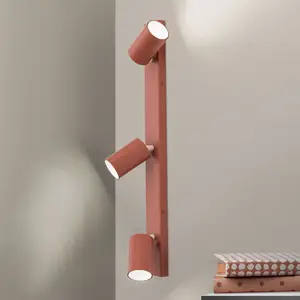 Orion Spot pour plafond Penn, rouge corail, longueur 60 cm, acier/alum... pas cher