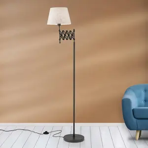 Orion Lampadaire Factory avec abat-jour en linVendu parluminaire