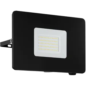 Comparateur de prix : Eglo Spot D'extérieur Led Faedo 3 En Noir, 50 W