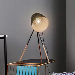 EGLO Lampe de table à poser Chester E27 - Acier noir et cuivre - 60W pas cher