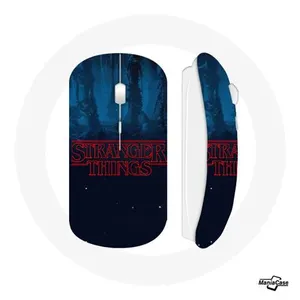Maniacase Souris Sans Fil Stranger Things logo Fond Bleu de la saison 2 () pas cher