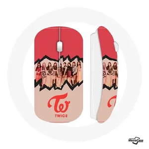Souris Sans Fil TWICE Logo Rouge Affiche (Maniacase) pas cher