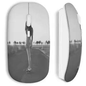 Souris Sans Fil Girl sexy skater (Maniacase) pas cher