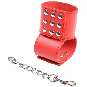 Comparateur de prix : Menottes Rouges à Fermeture Pression pour Fetish et BDSM - Rouge