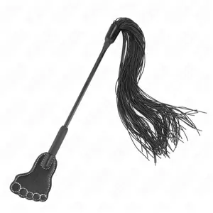 Comparateur de prix : Pagaie en Forme de Pied avec Fouet à Gland 31 cm   KINK