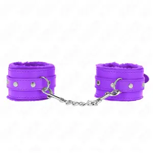Comparateur de prix : KINK Appui-poignets doublés de fourrure premium avec ceinture ajustabl...
