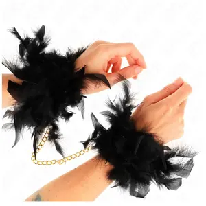 Comparateur de prix : Kink - Manchettes En Plume Avec Chaîne Or Modèle 1