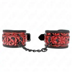 Comparateur de prix : Appui-Poignets Motif Diamant Rouge Foncé Réglable 17-26 cm - Rouge