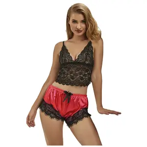 Comparateur de prix : Chemise de Nuit en Soie Sublime avec Pantalon en Dentelle Noir - S/M