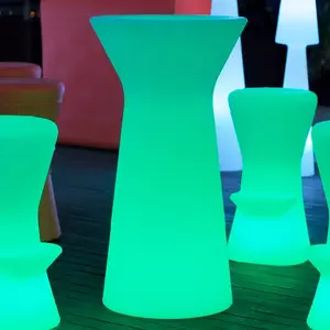 Newgarden LED table haute rechargeable Capri, RGBW, hauteur 110 cm, bl...Vendu parluminaire