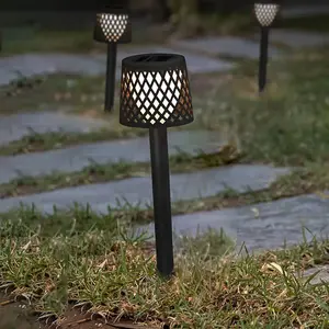 Comparateur de prix : Newgarden lampe solaire LED Gretita, noir, piquet de terre, 4 pièces