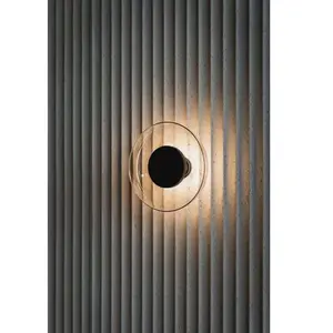 Applique murale LED MARSET Aura, Ø 18 cm, On/Off, opale pas cher