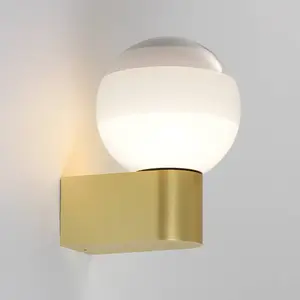 Comparateur de prix : Applique murale LED MARSET Dipping Light A1