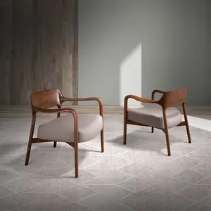 Fauteuil en simili cuir de vison 5082C, 70 x 62 x 72 cm. -