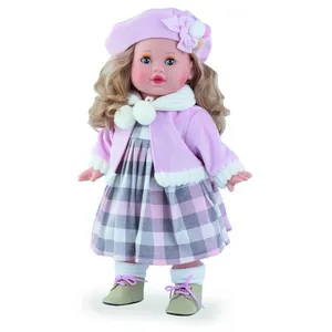 Marina & Pau Poupée Classic Tina 42 cm  Vendu parkaufland
