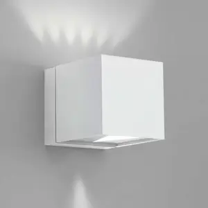 Comparateur de prix : Milan Iluminación Applique cubique Dau montante et descendante alu