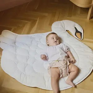 Tapis d'éveil bébé Cygne (100 x 110 cm) pas cher