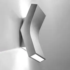 Comparateur de prix : LEDS-C4 Bend applique LED 05-4394 up/down alu