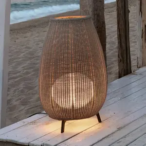 bover Amphora Lampadaire LED avec prise de branchement, 33002304126,Vendu parmyareadesign