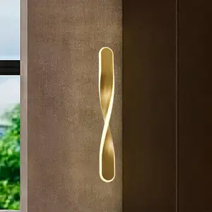 Schuller Valencia Suspension LED Twist, à 1 lampe, couleur or, métal pas cher