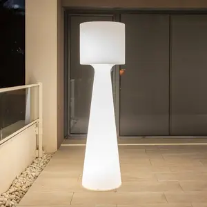 Newgarden Grace lampe sur pied LED IP65 blanc, 140 cmVendu parluminaire