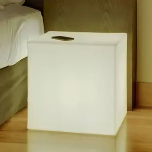 Comparateur de prix : New Garden CUBY-Lampe d'extérieur cube lumineux H43cm Blanc