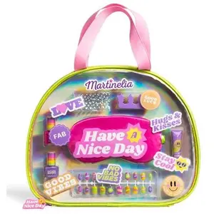 Comparateur de prix : **Martinelia Supergirl Kit de Maquillage pour Enfants - Sac avec Lip G...