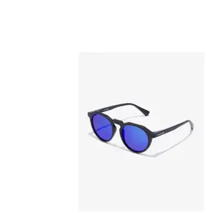 Comparateur de prix : Lunettes de soleil polarisées Hawkers Warwick Raw Black Blue (Ø 51,9 mm) 