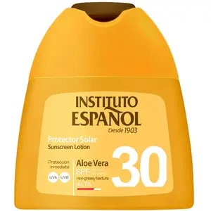 Instituto Español Lotion solaire à l’aloe vera SPF30 pas cher