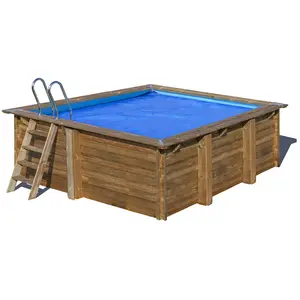 Comparateur de prix : GRE Bâche à bulles pour piscine bois carrée Carra 3,05 x 3,05 m - Gré TU