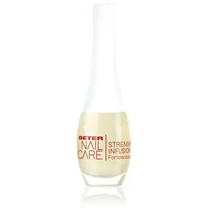 Beter Nail Care Strength Infusion. Fortalecedor pas cher