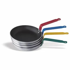 Pujadas Poêle Anti Adhésif Queue Rouge 20 à 32 cm pas cher