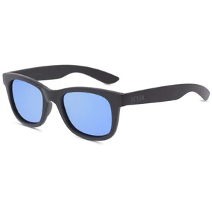 Ocean Sunglasses Lunettes de soleil - SHARK - Monture noire mate - Verres bleus - Catégorie 3 - Mixte pas cher