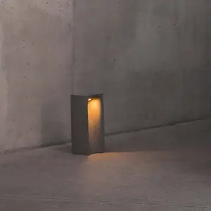 Lampe balise en ciment grot 75631 pas cher