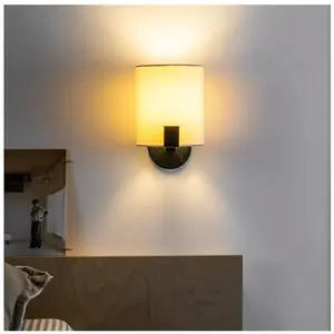 FARO BARCELONA Applique avec abat-jour noir mat avec abat-jour blanc casséVendu paramazon