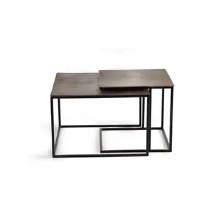Comparateur de prix : GINER Y COLOMER Set de deux tables basses plateau bronze et pieds métal