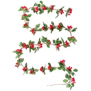 Wadiga Guirlande sapin de Noël houx rouge et vert L280cm pas cher