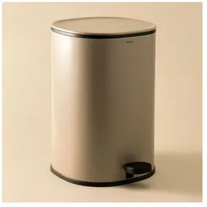 Comparateur de prix : Essentials poubelle de salle de bain sand autoportant (5L) - Cosmic