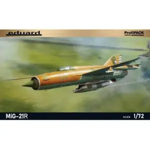 Maquette avion : MiG-21R Eduard-70147 pas cher